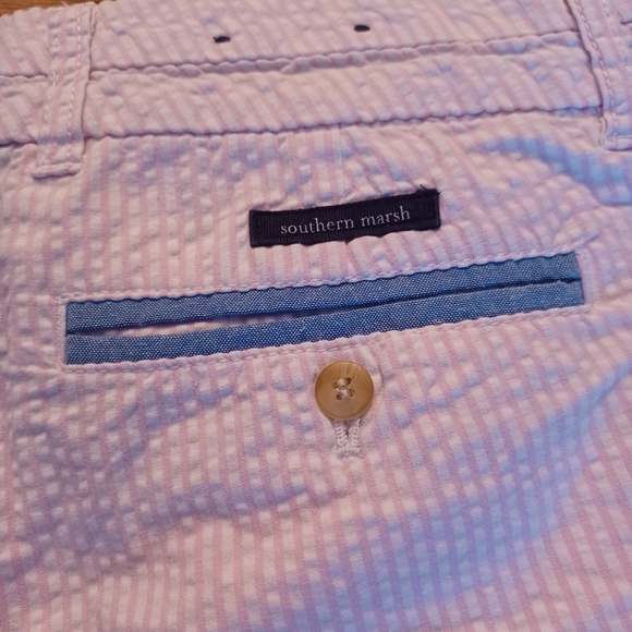 Southern Marsh Pink Seersucker Women's Shorts Pinstripe 6 - Picture 5 of 5